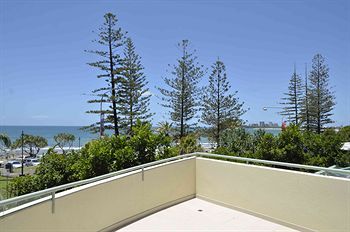 Malibu Mooloolaba - Schoolies Week Accommodation 22