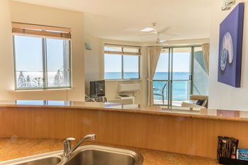 Malibu Mooloolaba - Schoolies Week Accommodation 40