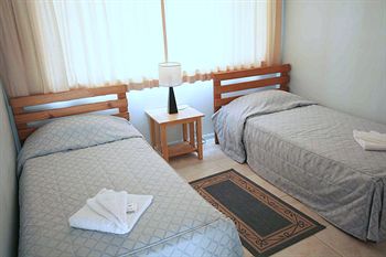Dockside Mooloolaba - Schoolies Week Accommodation 13