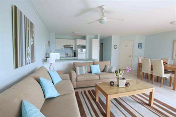Dockside Mooloolaba - Schoolies Week Accommodation 14