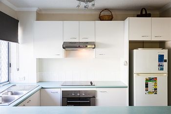 Dockside Mooloolaba - Schoolies Week Accommodation 28
