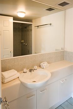 Dockside Mooloolaba - Schoolies Week Accommodation 31