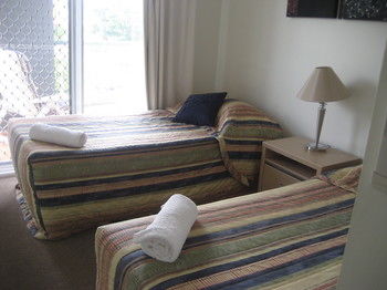 Dockside Mooloolaba - Schoolies Week Accommodation 36