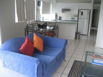 Dockside Mooloolaba - Schoolies Week Accommodation 41