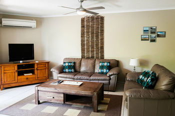 Dockside Mooloolaba - Schoolies Week Accommodation 49