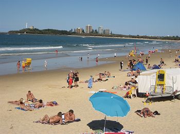 Dockside Mooloolaba - Schoolies Week Accommodation 5