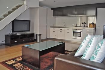Astra Apartments - St Kilda Rd - Schoolies Week Accommodation 23