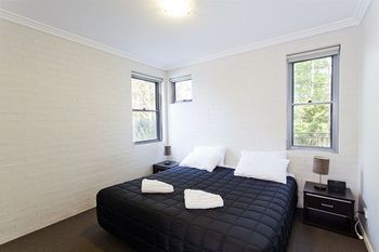 Bluegum Apartments - Schoolies Week Accommodation 7