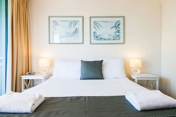 Sandcastles Mooloolaba - Schoolies Week Accommodation 11