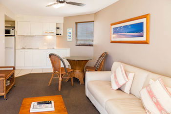 Sandcastles Mooloolaba - Schoolies Week Accommodation 23