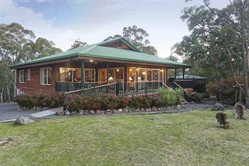 Eagleview Resort - Schoolies Week Accommodation 10