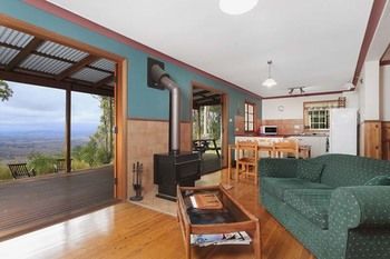 Eagleview Resort - Schoolies Week Accommodation 94