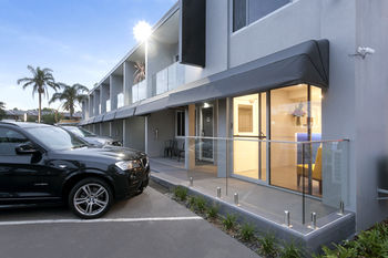 Merewether Motel - Schoolies Week Accommodation 7