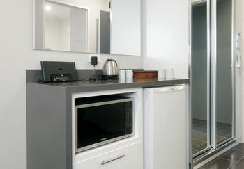 Merewether Motel - Schoolies Week Accommodation 18
