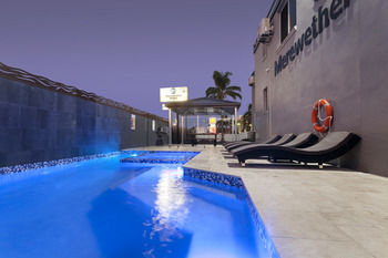 Merewether Motel - Schoolies Week Accommodation 28