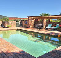 Langbrook Estate Cottages - Schoolies Week Accommodation