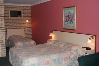 Sundowner Dubbo Aberdeen - Schoolies Week Accommodation 12