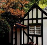 Tudor Cottages Mt Dandenong - Schoolies Week Accommodation