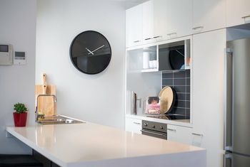 Apartment2c - Highline - Schoolies Week Accommodation 11