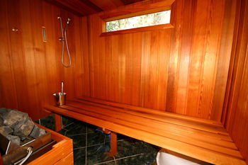 Relaxin - Schoolies Week Accommodation 7