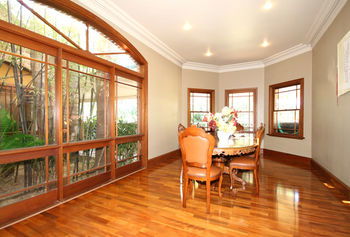 Relaxin - Schoolies Week Accommodation 15