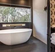 White Gates Cottage - Schoolies Week Accommodation