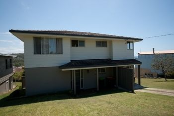 Emerald Views - Schoolies Week Accommodation 4