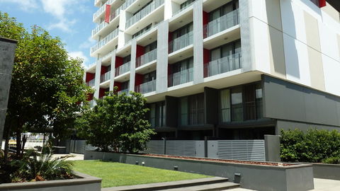 BEST WESTERN Islington Apartments - Schoolies Week Accommodation 4