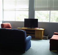 Branxholm Lodge - Schoolies Week Accommodation