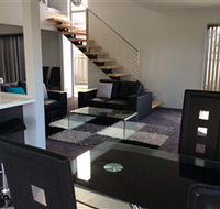 Oceans on Parker - Schoolies Week Accommodation