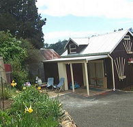 Time Out Retreat - Schoolies Week Accommodation