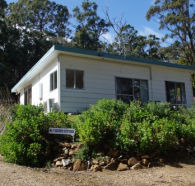 Classic Cottages S/C Accommodation - Schoolies Week Accommodation