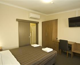 Seabrook Hotel Motel - Schoolies Week Accommodation 2