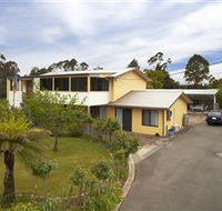 NorthEast Restawhile Bed and Breakfast - Schoolies Week Accommodation