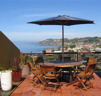 High On Penguin - Schoolies Week Accommodation