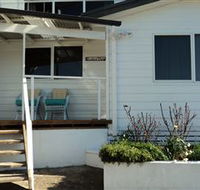 Brady's View Bed and Breakfast Holiday Apartment - Schoolies Week Accommodation