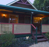 Trawool Cottages  Farmstay - Schoolies Week Accommodation