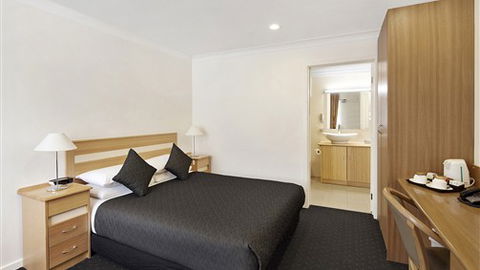 Best Western Melbourne's Princes Park Motor Inn - Schoolies Week Accommodation 3