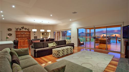 Lima VIC Schoolies Week Accommodation