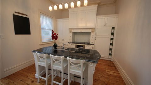 Girt By Sea Warrnambool - Schoolies Week Accommodation 2