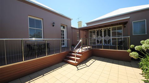 Girt By Sea Warrnambool - Schoolies Week Accommodation 6