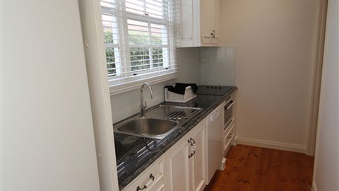 Girt By Sea Warrnambool - Schoolies Week Accommodation 8