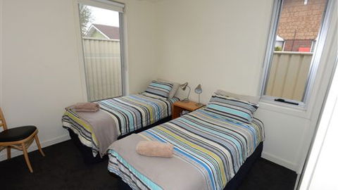 Murray Grange Villa Eight - Schoolies Week Accommodation 1