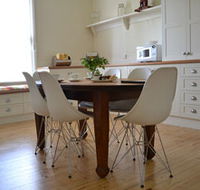 20 Hill Avenue - Schoolies Week Accommodation