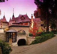 Thorngrove Manor Hotel - Schoolies Week Accommodation