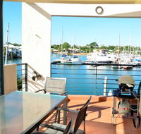 Apartment No 8 - Schoolies Week Accommodation