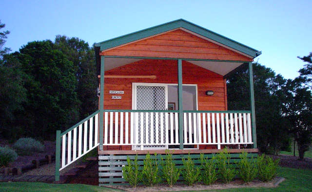 Coolabunia QLD Schoolies Week Accommodation