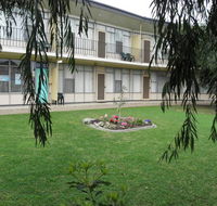 Capri Lodge Apartments - Schoolies Week Accommodation