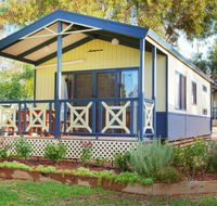 Discovery Holiday Parks - Lake Bonney - Schoolies Week Accommodation