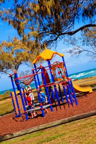 Elliott Heads Holiday Park - Schoolies Week Accommodation 3